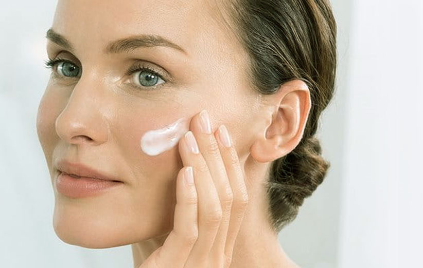 برای پوست های حساس چه کرم روشن کننده ای مناسب است؟